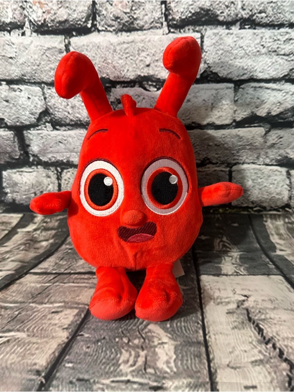 Morphle Red Monster 6” Plush Toy - Does Not Talk (PL-28)